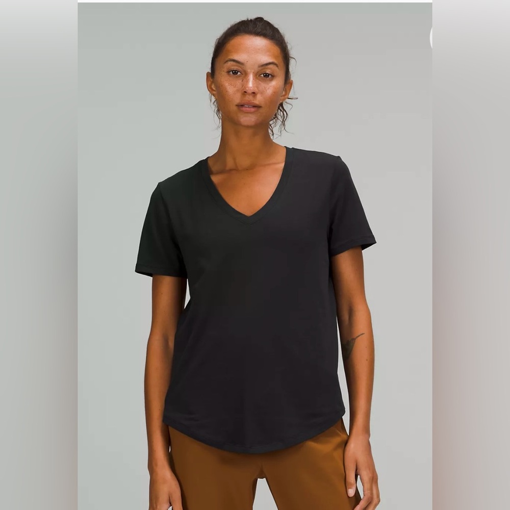 NWOT Lululemon Love V-Neck Shirt - Black